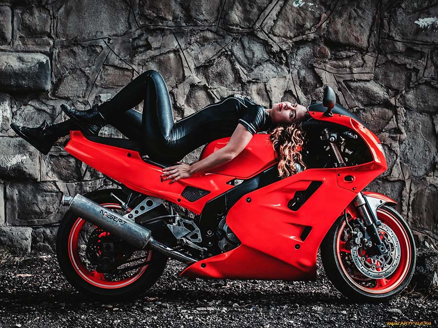 Beautiful girl Beautiful girls and motorcycles in Tallinn